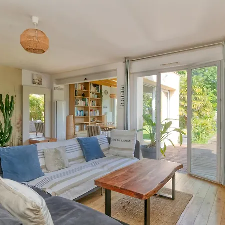 Maison De Charme, Au Calme Casa de Férias Pornichet